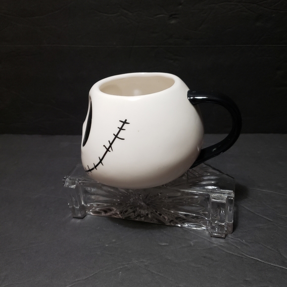 KCARE By DISNEY Jack Skellington Face "Nightmare Before Christmas" Mug - Picture 5 of 7